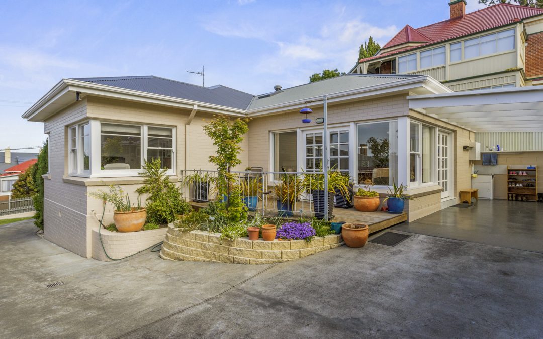 7 Mortimer Avenue Mount Stuart 7000 Australia