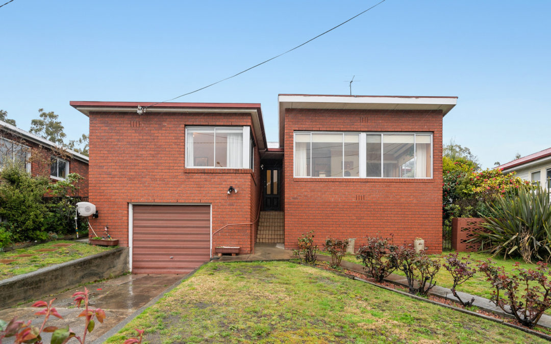 247 East Derwent Highway Lindisfarne 7015 Australia