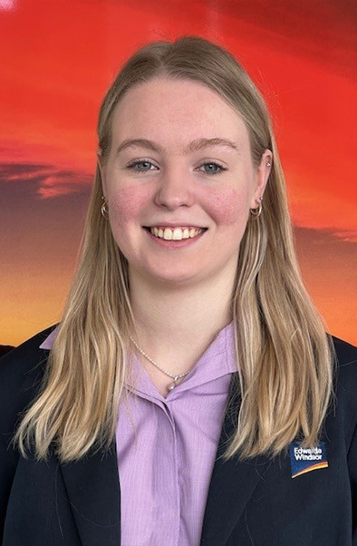 Mia McKay
